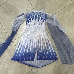 Disney Frozen Dress Up